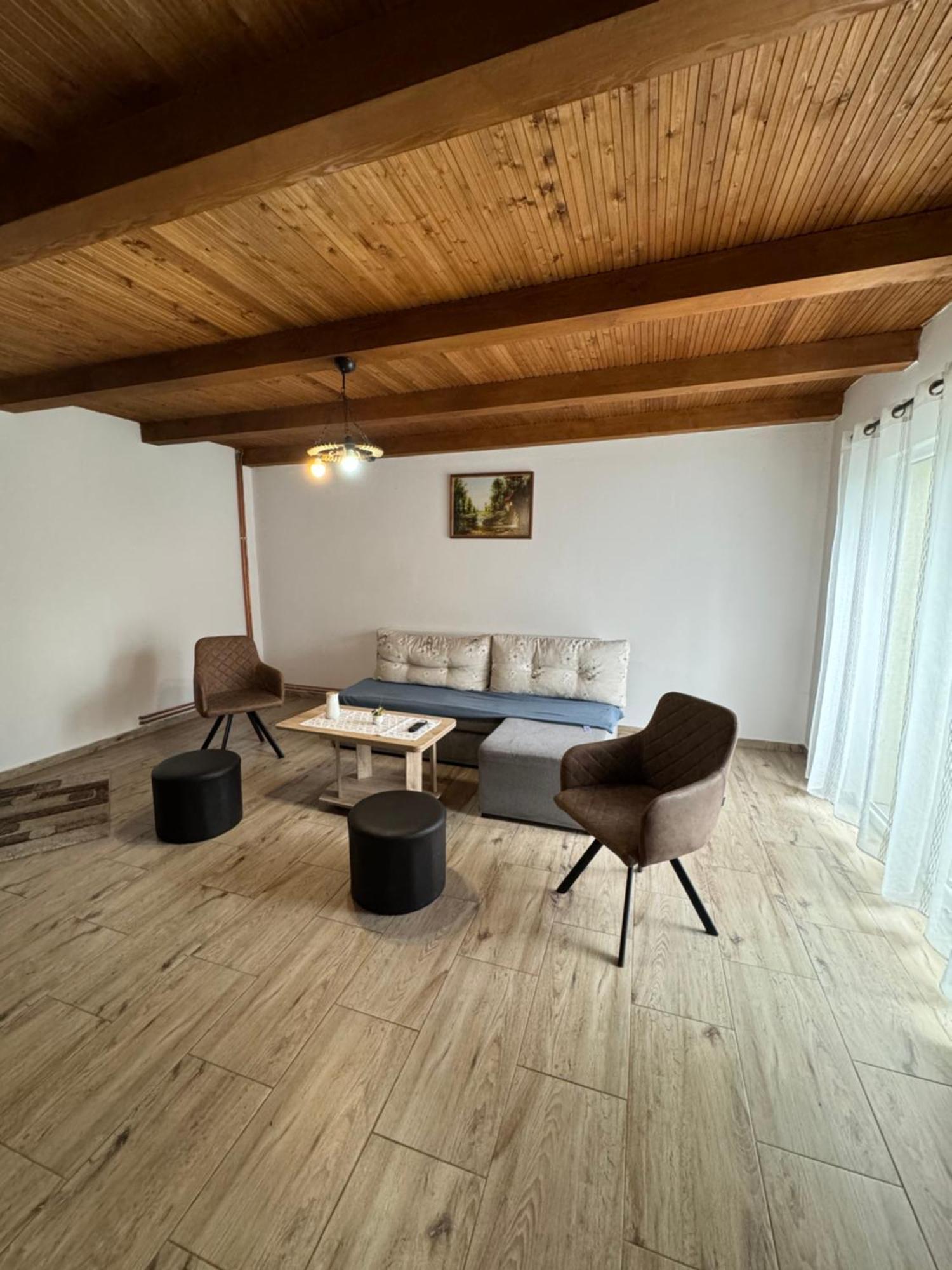 Woodland House Holiday home Sintimbru-Bai